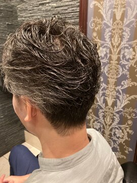 プレミアムバーバー 目黒店(PREMIUM BARBER produce by HIRO GINZA) ボリュームアップパーマ