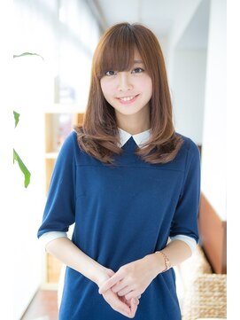 アボヘアー(Abo hair) ブリーチなしカラー柔らか ふんわりアッシュカラー 毛先カール