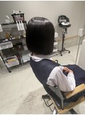 森田/黒髪ストレート前下がりボブ