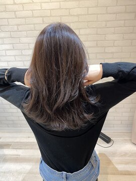 マーリャヘアー(mallia hair) レイヤースタイルレイヤーカットロングレイヤー小顔スタイル