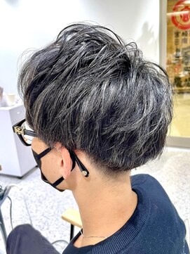 ゼストララ(ZEST Lara) 【YUICHI】メンズホワイトメッシュ【吉祥寺】