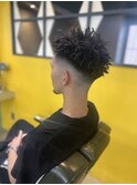 スパイキーアフロ