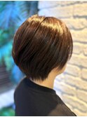 大人女子ハンサムショートうるツヤ髪マッシュショートボブ