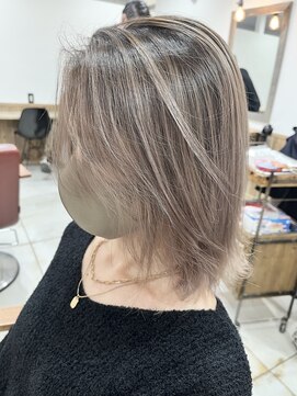 ノーム 横浜(NORM) バレイヤージュ