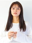 抜け感ストレートヘア