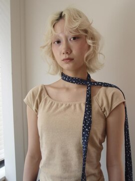 ツナグ(tsunagu) curly hair