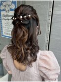 定番人気！ふわふわハーフアップ結婚式お呼ばれヘアセット