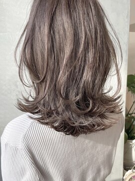 ディモアンド 表参道(Dimo&) x透明感カラー/イメチェン/ホワイトブロンド/外ハネボブ/美髪