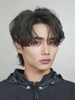 フィフス 原宿(fifth)&nbsp;原宿フェザーパーマニュアンスパーマメンズカットセンターパート