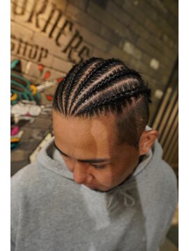 フォーコーナーズカットショップスリーセント 栄(FourCornersCutShop 3/cent) コーンロウ