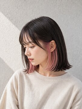オラ ボーテ(Aura Beaute) くびれ外ハネボブ 髪質改善 イヤリングカラー ピンク ♪