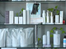 ヘアーフォーカスの雰囲気（こだわったオススメのホームケア商品も多数用意しています！）