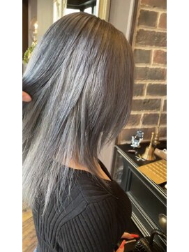 セカンドプレイス(2nd place) グレーアッシュハイトーンダブルカラー