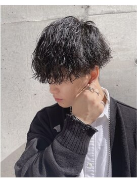 ロンド クラン 岡崎(Lond Clan) 波巻きスパイラルツイストスパイラルパーマメンズマッシュ　岡崎