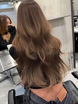 サイン 渋谷(SIGN)&nbsp;艶髪レイヤーカット韓国ヘアーグレージュ髪質改善トリートメント