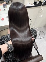 コア 梅田(Core)&nbsp;髪質改善 艶髪 愛され 韓国風 前髪カット 小顔　梅田