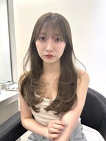 ヴィオットバイサロン(Viot by Salon)&nbsp;20代レイヤーオリーブグレージュ暗めカラーデザインカラー