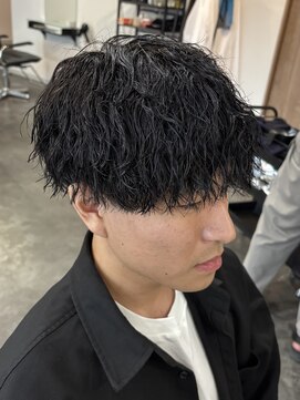 ラヴィラ(la villa) 縦落ちツイスパ刈り上げマッシュ(小山市/ツイスパ/小山市美容室)