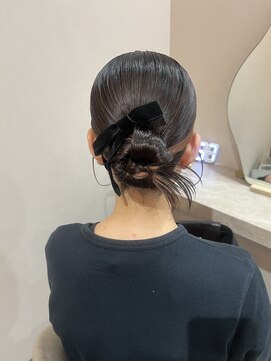 ミラ(Mila) ツヤ艶タイトカチモリヘア★結婚式お呼ばれヘア