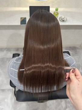 ホワイト(WHITE) 縮毛矯正　髪質改善トリートメント　ロング