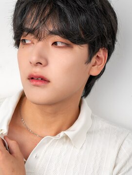 シド 表参道(s.i.d) 視線を奪う｜韓国マッシュ×シャドウパーマ×韓国メンズメイク