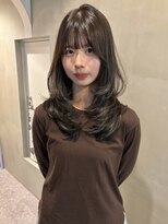 ウム(umu.)&nbsp;レイヤーカット