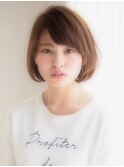 斜めバングの美ボブスタイル