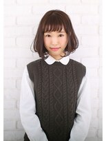 カミビト マヴィー(kamibito mavie)&nbsp;前下がりボブ　伸ばしかけの方　ナチュラル　暗髪　20代30代人気
