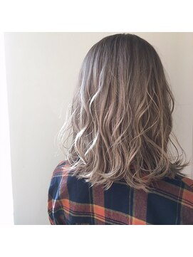 エース (ACE) ACE ホワイトベージュ 横浜