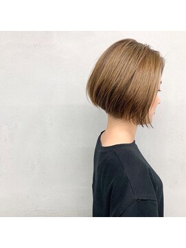 タグ(#tag) #前下がりボブショート