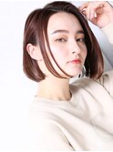 大人可愛い小顔美髪ツヤ髪ダークブラウンセンター分けボブA4
