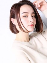 クラッチ ユニ(CLUTCH uni)&nbsp;大人可愛い小顔美髪ツヤ髪ダークブラウンセンター分けボブA4