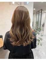 トワイスアップ(TWICE UP) カーキベージュ/イルミナカラー/フレンチカジュアル