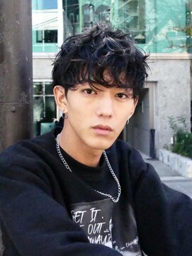 ラヴィズムバイフィフス(LUVISM by fifth) 無造作パーマニュアンスパーマ刈り上げ万代新潟駅