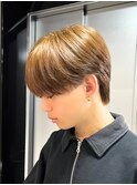 マッシュブリーチハイトーンハイライトスパイラルツーブロック