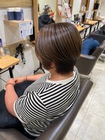 ステラバイケンジ(STELLA by KENJE)&nbsp;脱白髪染めハイライト/白髪ぼかし藤沢/髪質改善ヘッドスパカット