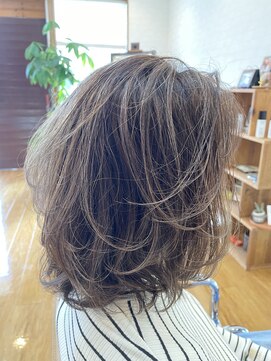 ナチュ(Nachu) ミディアムレイヤー