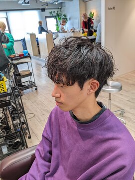 コワファーストナガサキシャンプーボーイ(COIFF1RST NAGASAKI SHAMPOO BOY) 目上マッシュ×ニュアンスパーマ