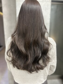 ルノン(LUNON) イメチェンヘアスタイルホワイトブロンド外ハネボブ美髪のススメ