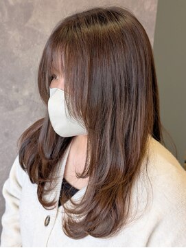 ザ ラブズ ラフズ ヘアー 本店(the loves laughs hair) 顔周りレイヤー/くすみベージュカラー/白髪ぼかし