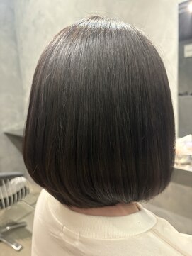 ユウシヘアー(Yushi Hair) 前下がりショート