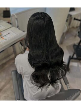 ユーフォリア 渋谷グランデ(Euphoria SHIBUYA GRANDE) ブルーブラック　暗髪　艶髪　黒染　ブルージュ　YUKI