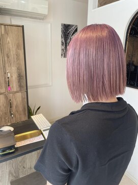 ラビスモア(Lovis moa) 縮毛矯正/くびれヘア/ハイライトカラー/アプリコットオレンジ