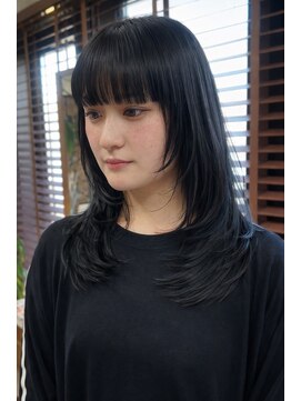 ジゼルアライ(gisele arai) さりげなく差がつく大人のデザインカラー