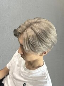 リサヘアーデザイン(RISA HAIR DESIGN) シルバーカラー