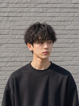 ルシード スタイル リコット(Lucido Style Ricotto) マッシュ波巻きスパイラルパーマメンズパーマトレンド清潔感眉毛