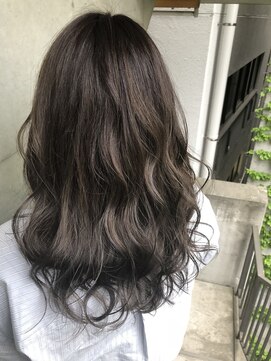 シュリット(schritt) 3Dグレージュ unhid