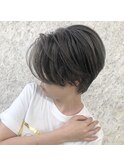 ショート×ダブルカラーグレージュ