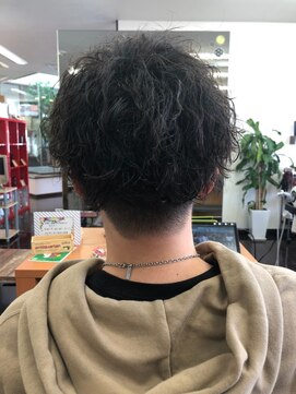 ファイン 美容室 深川店(FINE) 20代30代メンズツイストスパイラルツーブロックビジネス大人