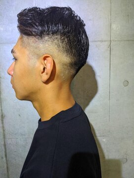 バーバーバー 八広(BARBER-BAR) フェードスタイル 【バーバーバー 八広】